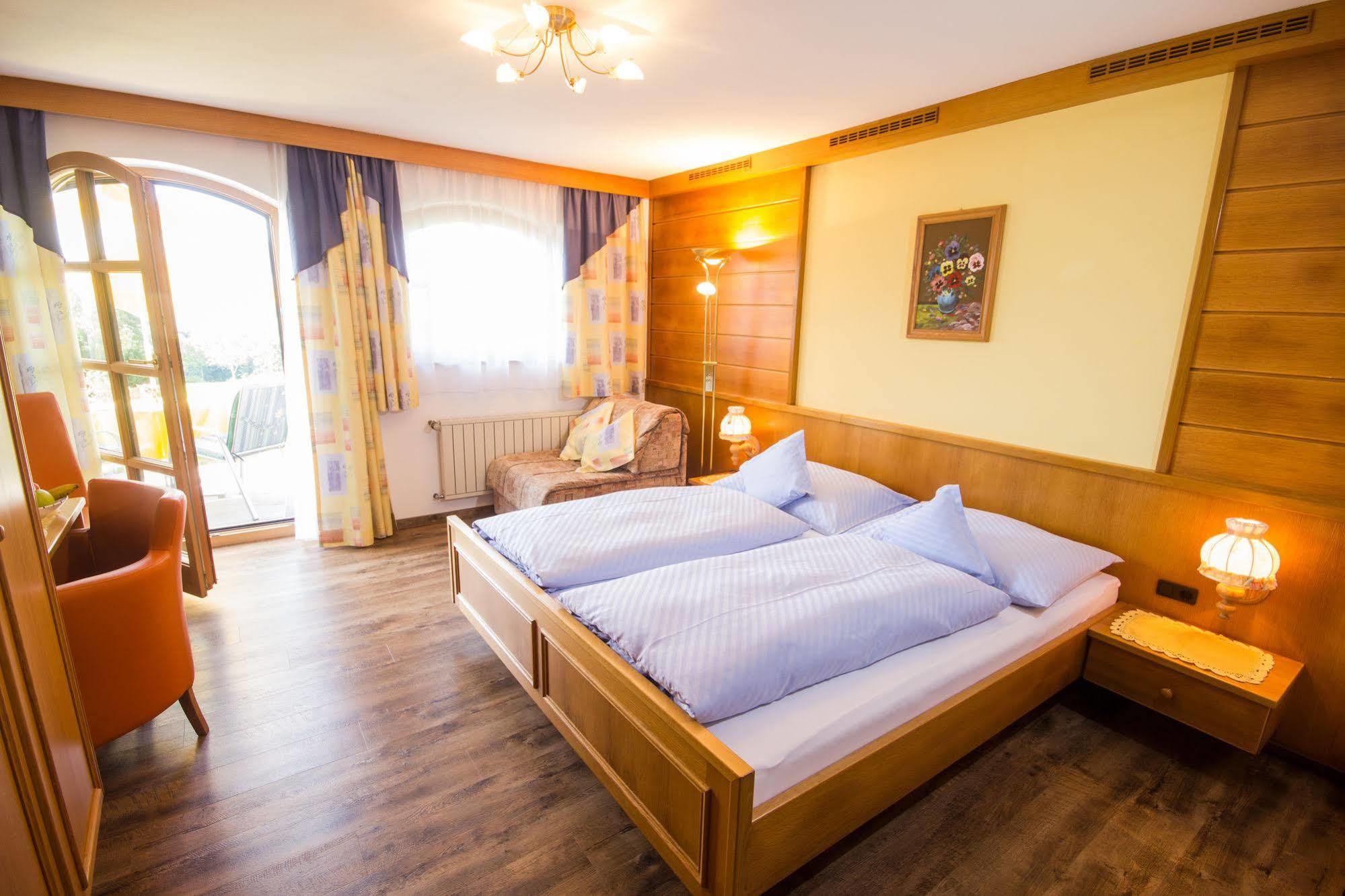Gaestehaus Stabauer Mondsee Kültér fotó